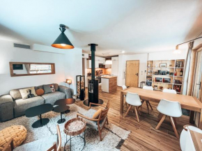Le Peyra, Apt 4 personnes avec terrasse et jardin